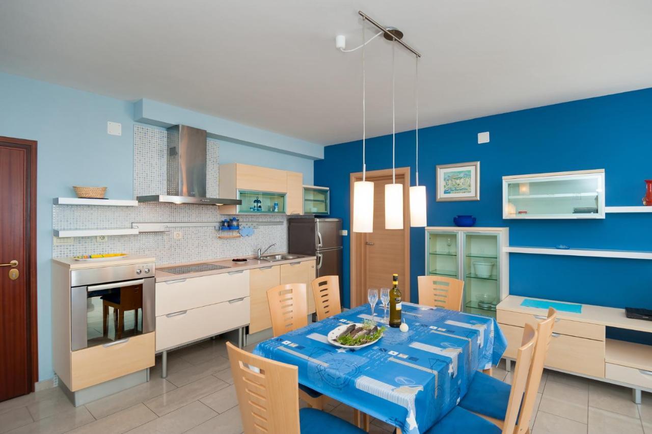 Apartments By The Sea Postira, Brac - 15242 Exterior foto